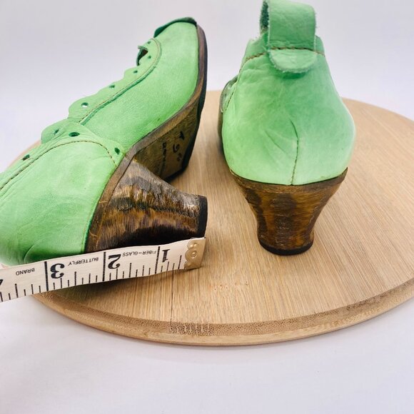 Rovers Shoes Womens 8.5 39 Green Leather Scalloped Pumps - Picture 8 of 11